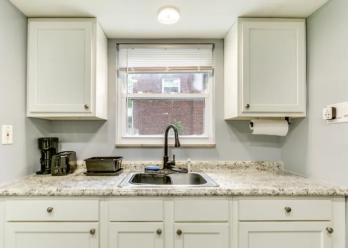 Penn Hills ~ 11 Mi To Holiday home *